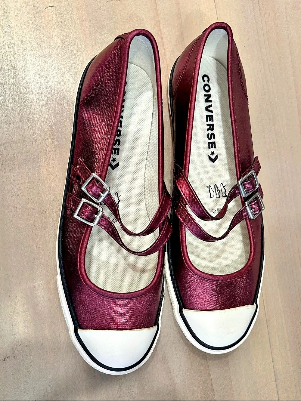 Converse Chuck Taylor All Star Mary Jane Sneakers Burgundy US 8.5
